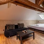 Evasion Chic, Et Sauna Sous Les Toits Apartman *