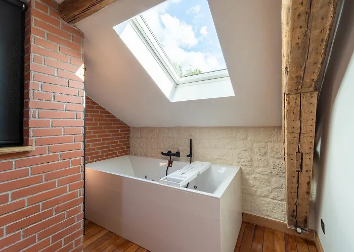 Evasion Chic, Et Sauna Sous Les Toits アパート *